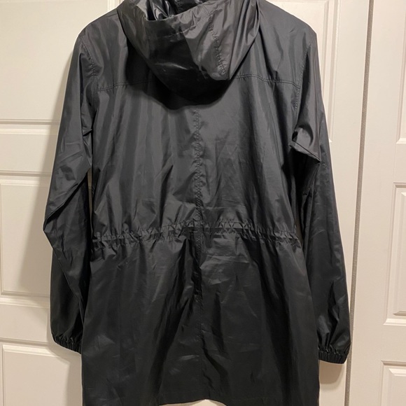 Ladies Columbia Windbreaker - Picture 2 of 3